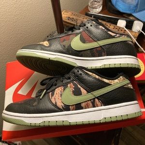 Nike dunk low “crazy camo”